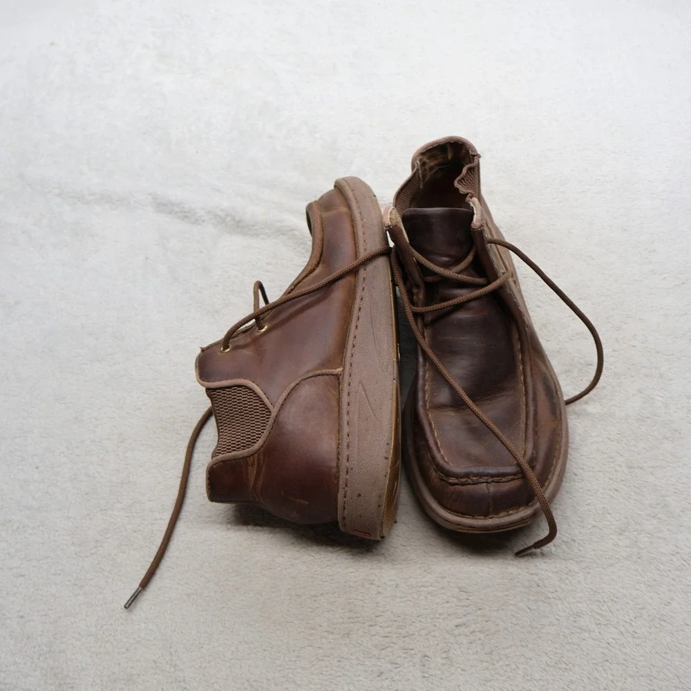 Justin Men 9.5 Chukka Boots Brown Leather Lace Up Moc Toe Rugged Workwear JM422